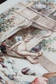 画像2: 1900年代初期　フランス製　CADEAUX  DE  NOEL　天使にクリスマスプレゼントを贈る貴婦人　アンティークプリント　36.3×27.5ｃｍ (2)