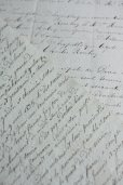 画像3: 1800年代　フランスの古文書　アンティーク・マニュスクリ　枯れたインク　美しい手書き文字 2種類　2枚　5ページ (3)