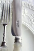 画像3: 美品　ジョージアン　アンティークシルバー　純銀製　マザーオブパール　デザートフォーク＆ナイフセット　1820年　英国シェフィールド製 (3)