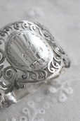 画像2: 美品　非常に手の込んだ見事な透かし　1902年　エドワーディアン　アンティークシルバー　純銀製　希少なナプキンリング　英国シェフィールド (2)