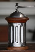 画像3: 美品　希少な特大型　Ｇ３　アンティーク　プジョーコーヒーミル　完全メンテ済み　細粗挽き自在の美しい実用品　1876〜1934年　フランス製 (3)