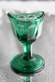 画像1: ★可愛い形の　アンティーク　アイウォッシュグラス　グリーン（1900年代初期・イギリス製） (1)