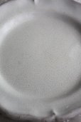 画像3: 希少美品　19世紀　フランス製　アンティーク　キュノワール　花リムの大皿　31ｃｍ　1323ｇ　惚れ惚れするような逸品です！ (3)