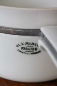 画像5: 1930年代　フランス製　リモージュ　LIMOGES　ALUMINITE　純白磁の美しい片手鍋　サイズ５　直径20ｃｍ　全長33.5ｃｍ (5)
