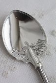 画像2: 希少美品　1894年　アンティークシルバー　英国バーミンガム　マザーオブパール　純銀製　ジャムスプーン　ブライトカット　エレガントな逸品 (2)