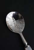 画像3: 希少美品　1909年　アンティークシルバー　純銀製　マザーオブパール　デザートスプーン　英国シェフィールド製　 (3)