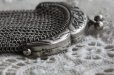 画像5: お買い得　1900年代初期　フランチ・アンティークシルバー（刻印有）　純銀製　メッシュ・コインパース　ヤドリギ　アール・ヌーヴォー象嵌 (5)