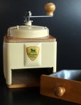 画像5: 1947年〜1960年　フランス製　プジョー　コーヒーミル　カフェオレ色　刃は完全メンテナンス済み極美　細粗挽き自在の実用品 (5)