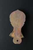 画像5: 1900年代初期　フランス製　アンティーク　貴婦人の手　ハンドクリップ　真鍮の枯れた渋い風合いが素敵です (5)