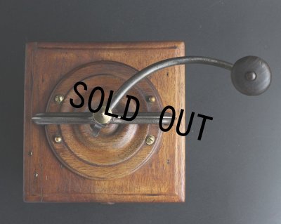 画像7: 希少　特大型　1850〜1930年　フランス製　アンティーク　プジョー　コーヒーミル　T型 クルミ材＆鋳鉄　刃はメンテナンス済の極美