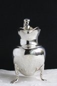 画像4: 1875年製　英国アンティーク　ヴィクトリアン　アンティークシルバー　純銀製　内金彩　立脚クリームジャグ　ポット　119g (4)