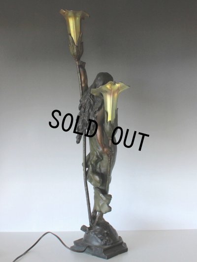 画像4: オーギュスト・モロー作 ブロンズ彫刻女神像 アールヌーヴォー 2灯ランプ ファブリルシェード 全高75cm