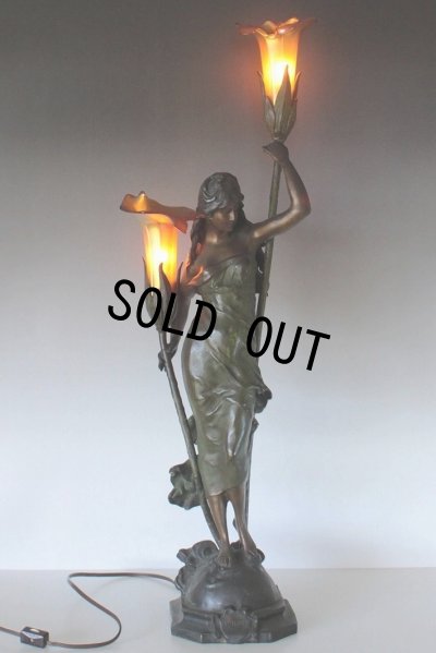 画像1: オーギュスト・モロー作 ブロンズ彫刻女神像 アールヌーヴォー 2灯ランプ ファブリルシェード 全高75cm