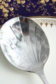 画像2: 希少　1937年　英国バーミンガム　純銀製　デザートスプーン　珍しいタイプの大きなカップ ＆ 透かしハンドル 14.5ｃｍ　美品 (2)
