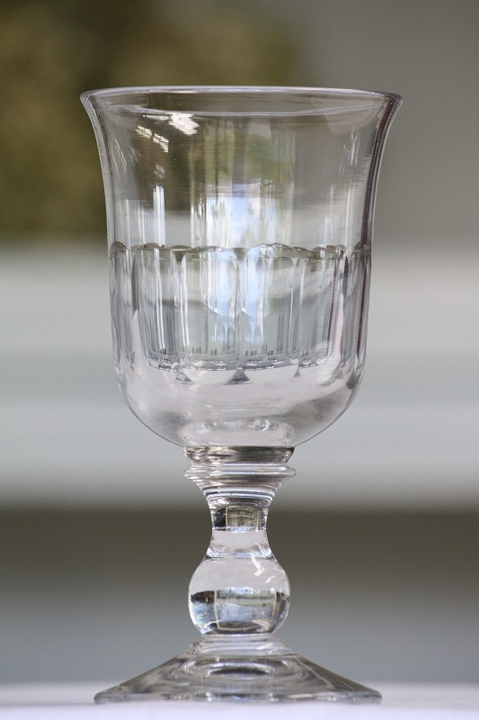 オールドバカラ 1900年代初期 フランス製 アンティークワイングラス クリスタルガラス チューリップ型　口径8.0ｃｍ　全高15.2ｃｍ