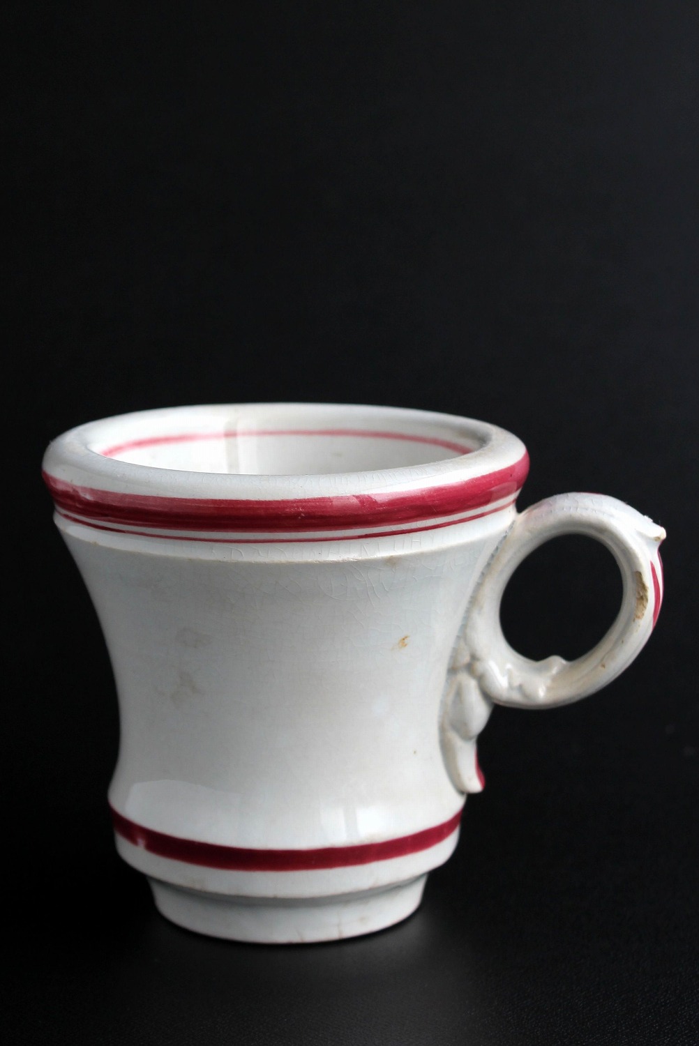 アンティーク 　クレイユ モントロー　ブリュロカップ　白磁にピンクライン　1800年代後期　フランス製