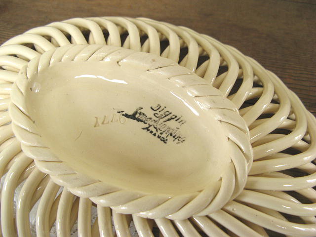 フランス製 DIGOIN（ディゴワン・サルグミンヌ）編み皿 何とデッドストック 1920〜1950年代 - ノッティン アンティークス