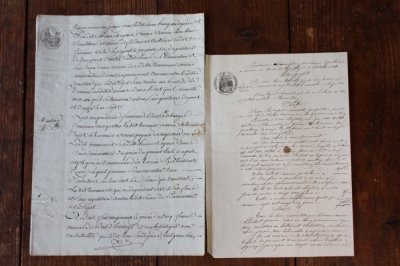 画像1: 1800年代　フランスの古文書　アンティーク・マニュスクリ　枯れたインク　美しい手書き文字　2種類　2枚　6ページ