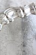画像5: 1800年代後期　イギリス製　シルバープレート　アンティーク　ヴィクトリアン　サルバー　豪華な立脚＆象嵌　27.5ｃｍ　669ｇ (5)