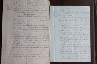 画像1: 1800年代　フランスの古文書　アンティーク・マニュスクリ　枯れたインク　美しい手書き文字　2種類　2枚　5ページ