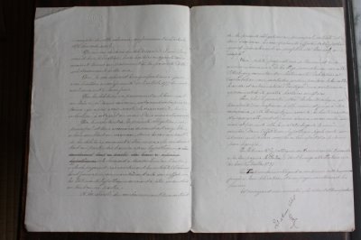 画像2: 1800年代　フランスの古文書　アンティーク・マニュスクリ　枯れたインク　美しい手書き文字　1種類　1枚　4ページ