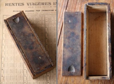 画像2: 絶妙の枯れ具合　1900年代初期　フランス製　アンティーク・ドミノ　収納木箱付属　28牌フルセット　ケースサイズ15.0×5.1×4.4ｃｍ
