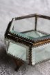 画像5: 希少　六角大型　アンティーク　ジュエリーボックス　厚い七面のガラス ＆ 枯れた真鍮　立脚タイプ　クッション無　1800年代後期　フランス製 (5)
