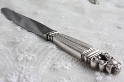 画像2: デンマーク王室御用達の名品　ジョージ・ジェンセンの代表　エコーン　純銀製　大型ナイフ　23.2cm　89ｇ　お買い得価格にて！