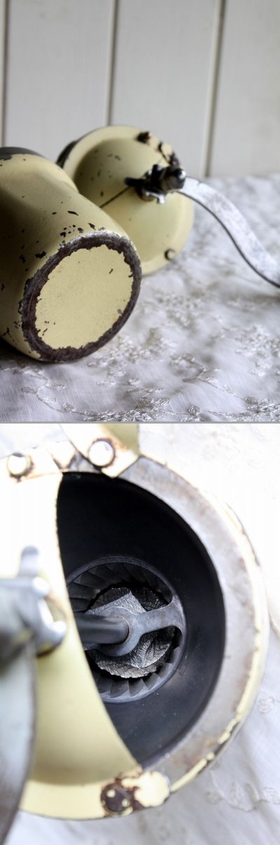 画像3: 1950〜1952年　フランス製　アンティーク　プジョー　コーヒーミル　GI　アイボリー　絶妙の枯れ具合　刃は完全メンテナンス済の極美