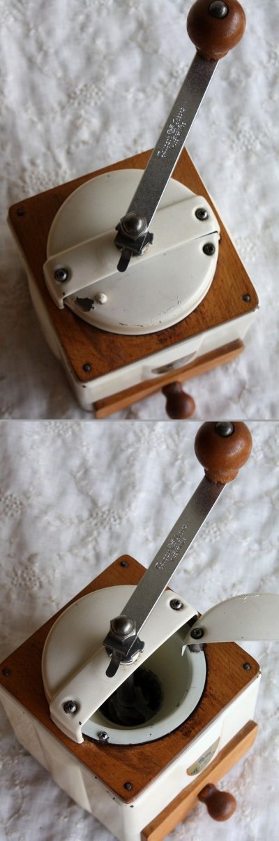画像1: お買い得　フランス製　アンティーク　プジョー　コーヒーミル　アイボリー　刃は完全メンテナンス済み極美　細粗挽き自在の実用品
