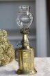 画像2: 希少なエンボスロゴ　1800年代後期　フランス製　PARIS　ピジョン　アンティーク　オイルランプ　真鍮タンク　点灯テスト済　高24.5ｃｍ (2)