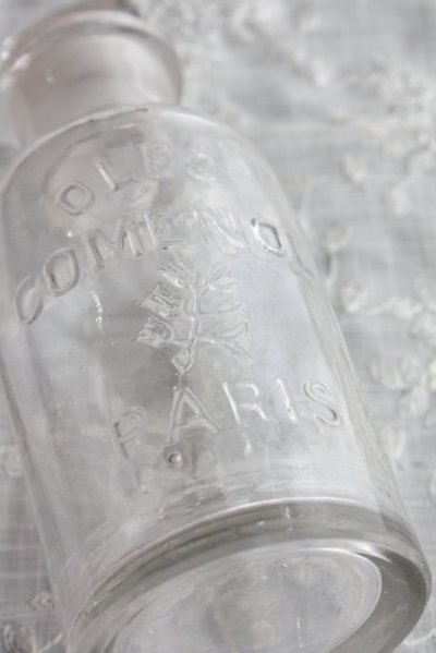 画像3: 美品　1900年代初期　フランス製　OLEO COME NOL　PARISのエンボスロゴが素敵です　アンティーク　ボトル蓋付　全高16.5ｃｍ