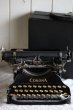 画像2: 希少な完働美品　アンティーク　タイプライター　歴史的名機　コロナ3 美しい黒のホーロー　収納ケース付　1912〜21年　アメリカ製 (2)