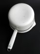 画像1: 1930年代 フランス製 アンティーク リモージュ Limoges 純白磁の美しい片手鍋 サイズ5 直径18.8ｃｍ 全長32.8ｃm (1)