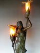 画像10: オーギュスト・モロー作 ブロンズ彫刻女神像 アールヌーヴォー 2灯ランプ ファブリルシェード 全高75cm (10)