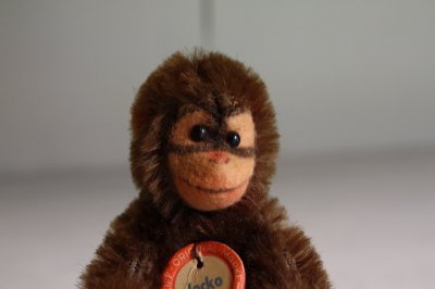 画像1: 何とも可愛いんです♪　1950年〜1960年代　ドイツ製　ビンテージ　シュタイフ　Jocko　小猿　ボタン＆ラベル付　美品