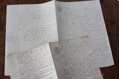 画像3: 1800年代　フランスの古文書　アンティーク・マニュスクリ　枯れたインク　美しい手書き文字　2種類　2枚　8ページ