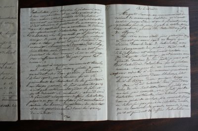 画像2: 1800年代　フランスの古文書　アンティーク・マニュスクリ　枯れたインク　美しい手書き文字　2種類　2枚　8ページ