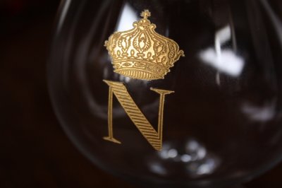 画像2: フランス製　ビンテージ　バカラ　ナポレオン　ブランデーグラス　金彩の王冠とN　クリスタル　高 11.3ｃｍ