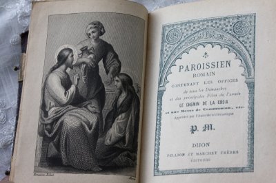 画像2: お買い得　1800年代後期　フランス製　アンティーク聖書（ミサ聖典）　11.0×8.6×2.8ｃｍ　512ページ