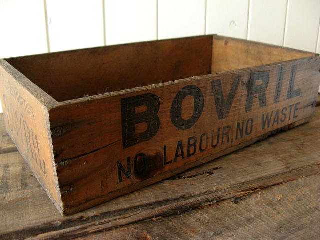 BOVRIL 英国アンティーク 木箱 - 棚/ラック