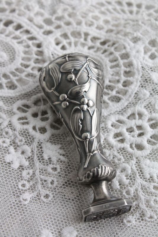 優美なヤドリギの象嵌 1900年代初期 フランス製 アンティークシルバー 
