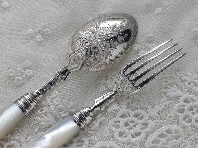 1892年 英国アンティーク 純銀製 マザーオブパール 白蝶貝 Hilliard 
